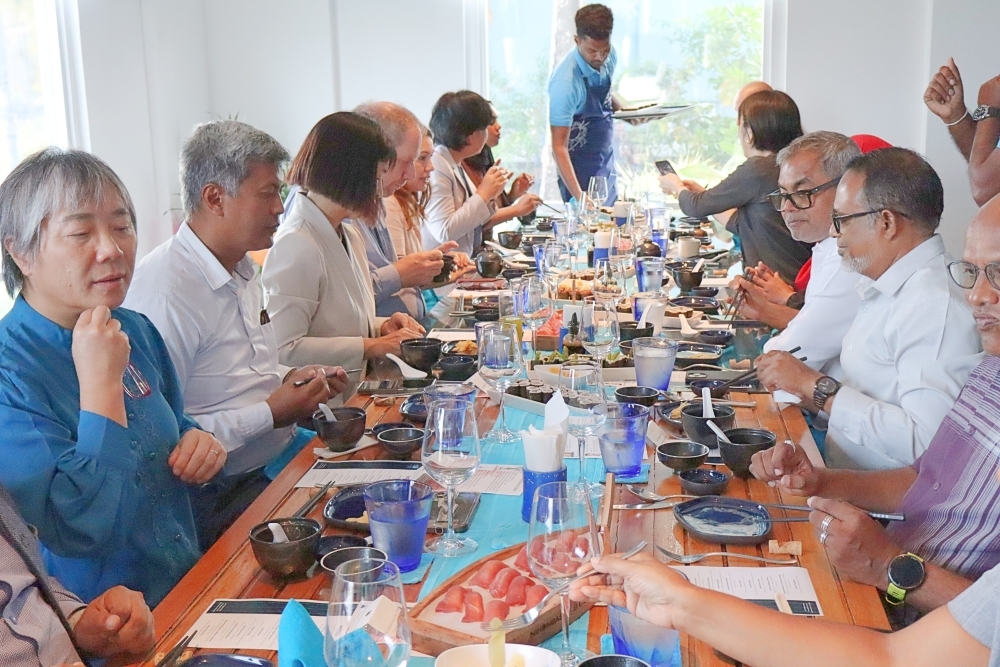 © Embassy of Japan in Maldives